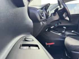 Kia Stonic (2021) thumbnail 19