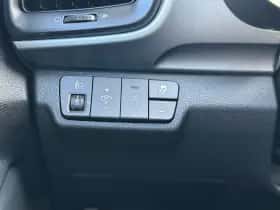 Kia Stonic (2021) thumbnail 29