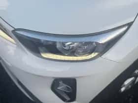 Kia Stonic (2021) thumbnail 4