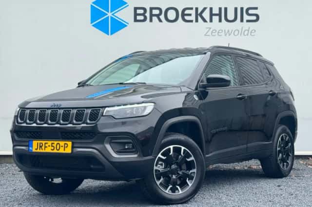 Jeep Compass (2024) thumbnail 1