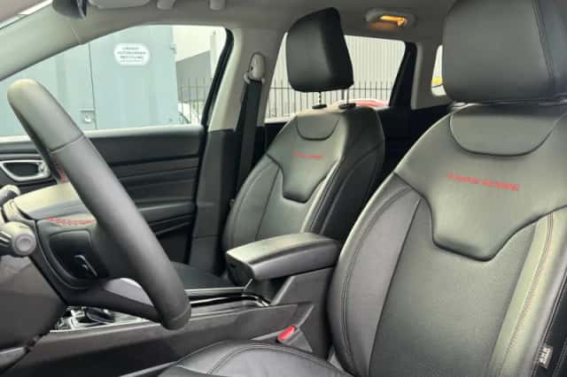 Jeep Compass (2024) thumbnail 22