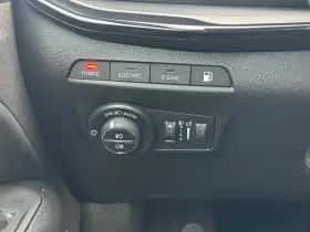Jeep Compass (2024) thumbnail 36