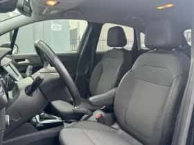 Opel Crossland (2022) thumbnail 22