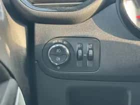 Opel Crossland X (2021) thumbnail 30