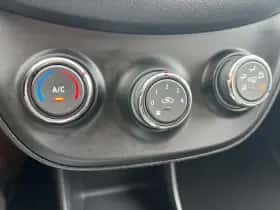 Opel Karl (2017) thumbnail 16