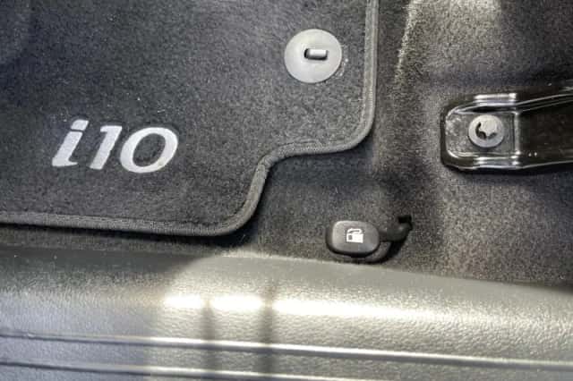 Hyundai i10 (2024) thumbnail 11