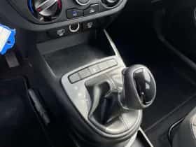 Hyundai i10 (2024) thumbnail 23
