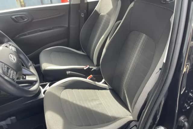 Hyundai i10 (2024) thumbnail 24