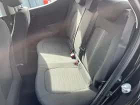 Hyundai i10 (2024) thumbnail 27