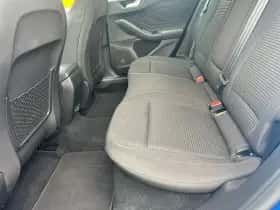 Ford Focus (2020) thumbnail 25