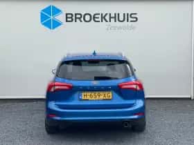 Ford Focus (2020) thumbnail 4