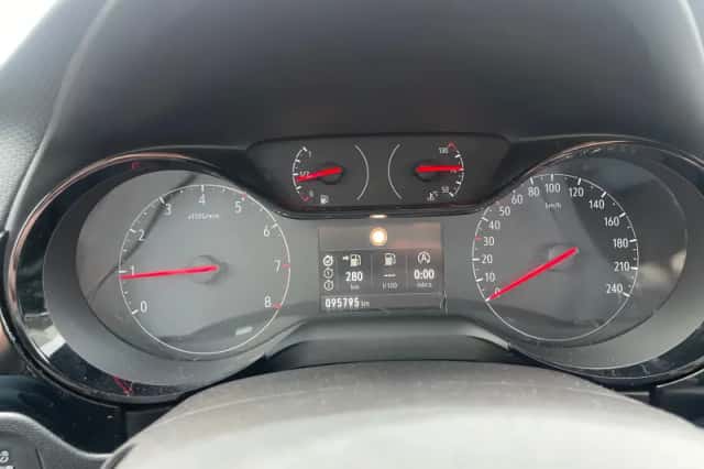 Opel Corsa (2021) thumbnail 18