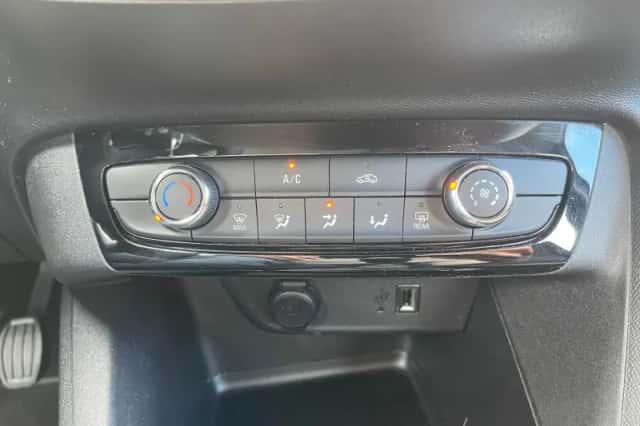 Opel Corsa (2021) thumbnail 25