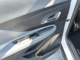 Opel Mokka (2016) thumbnail 38