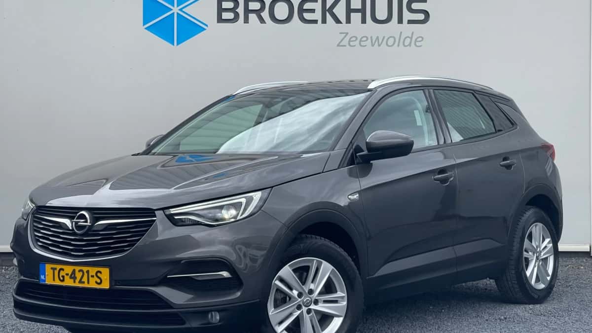 Opel Grandland X (2018) — foto 1