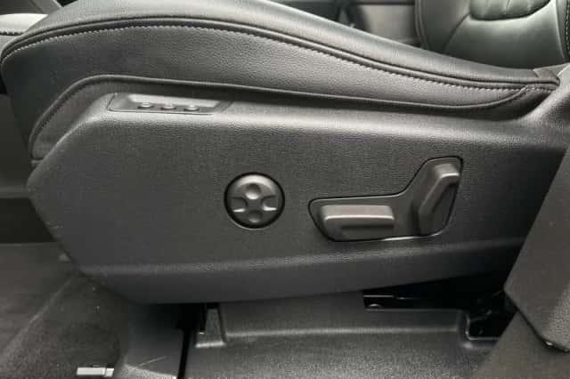 Opel Grandland X (2018) thumbnail 33