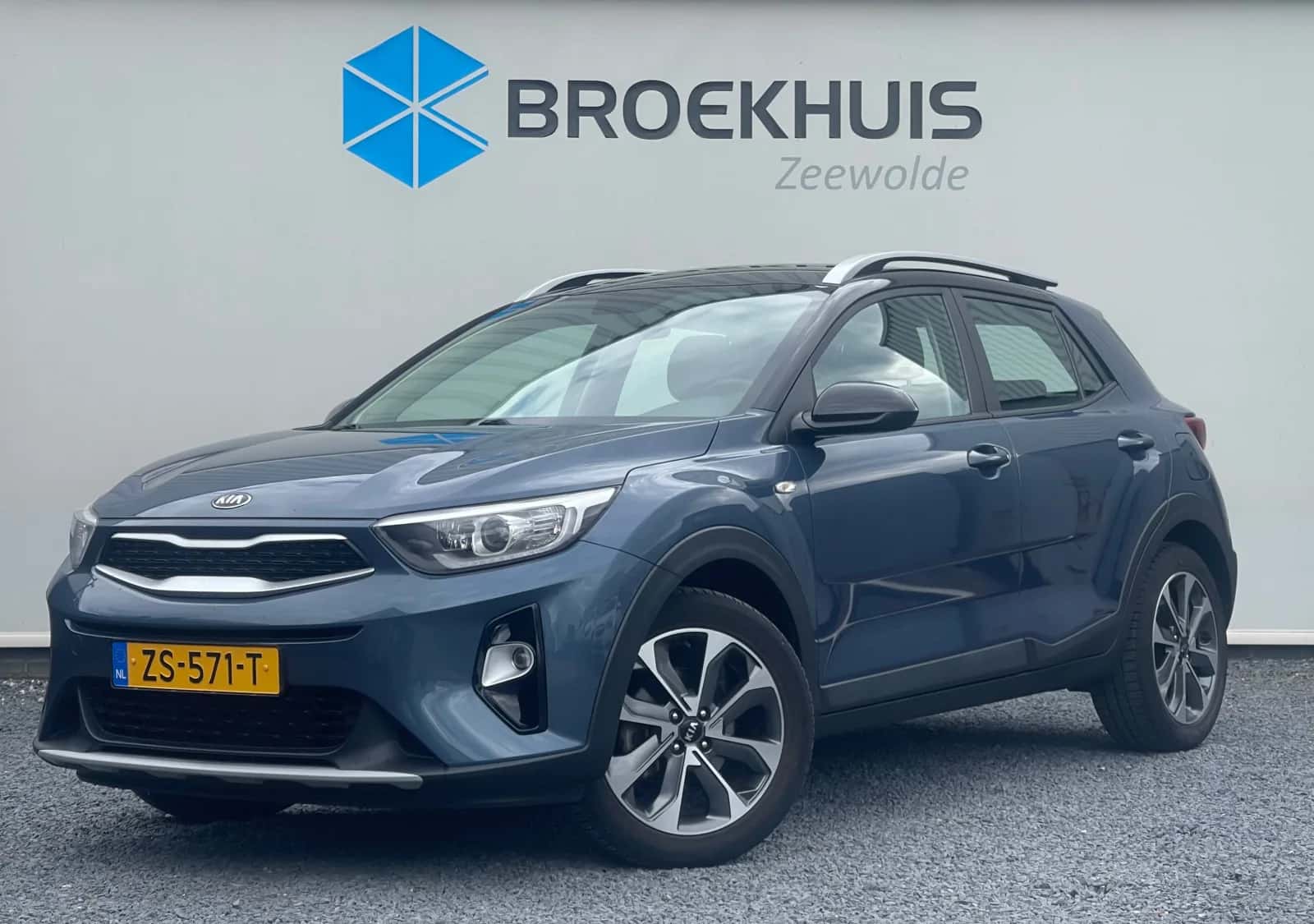 Kia Stonic (2019) — foto 1