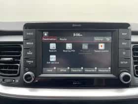 Kia Stonic (2019) thumbnail 23