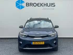 Kia Stonic (2019) thumbnail 7