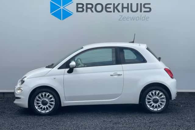 Fiat 500 (2021) thumbnail 2