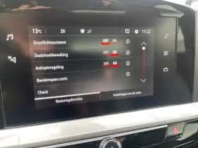 Opel Mokka (2023) thumbnail 26
