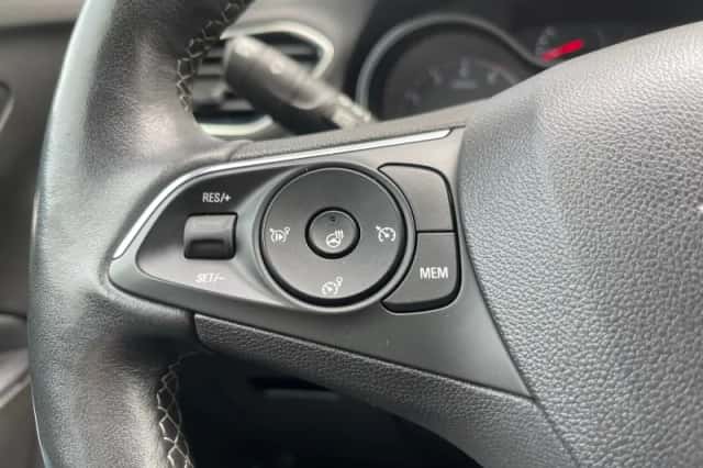 Opel Grandland X (2021) thumbnail 16