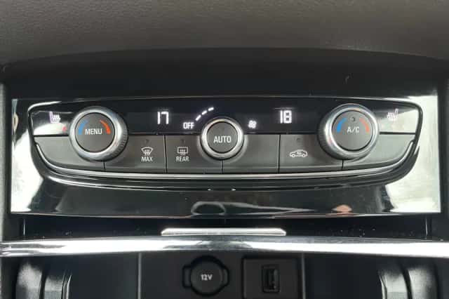 Opel Grandland X (2021) thumbnail 29