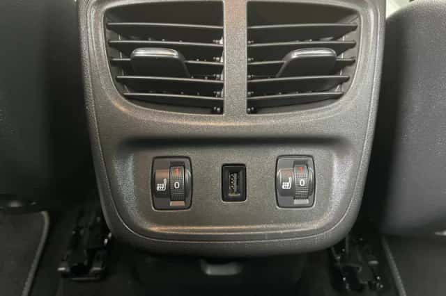 Opel Grandland X (2021) thumbnail 38