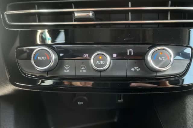 Opel Mokka (2022) thumbnail 26