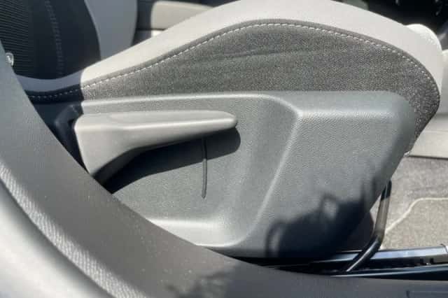 Opel Mokka (2022) thumbnail 32
