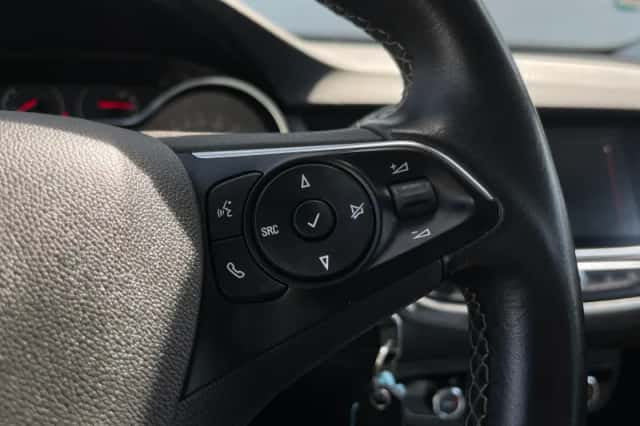 Opel Crossland (2021) thumbnail 17