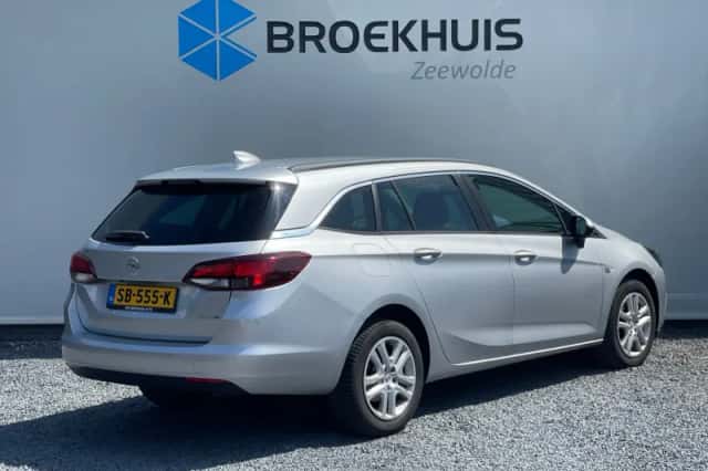 Opel Astra Sports Tourer (2017) thumbnail 5