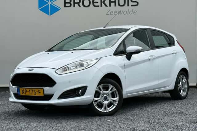 Ford Fiesta (2017) thumbnail 1