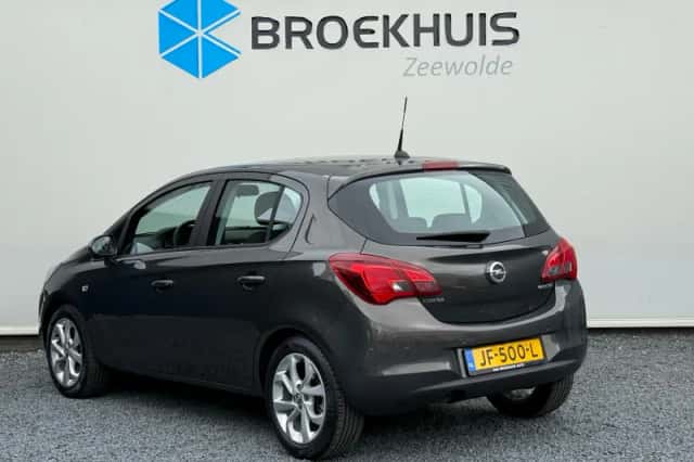 Opel Corsa (2016) thumbnail 3