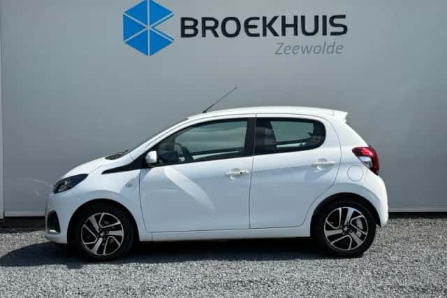 Peugeot 108 (2021) thumbnail 2