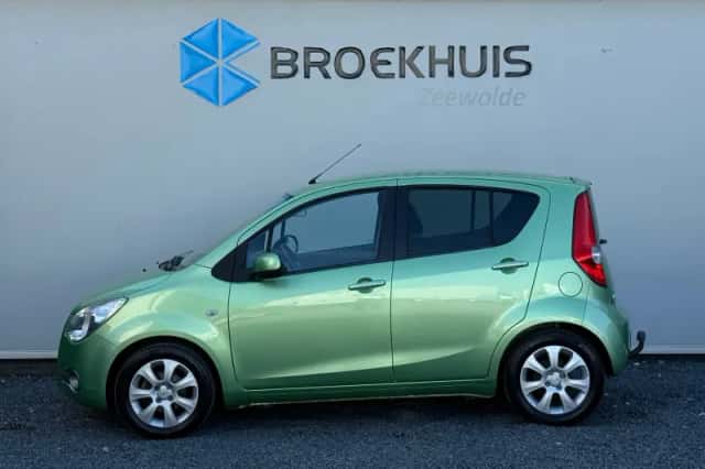 Opel Agila (2010) thumbnail 2