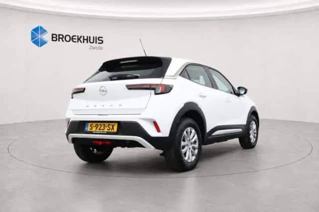 Opel Mokka (2023) thumbnail 2