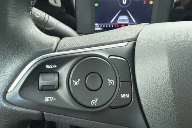 Opel Mokka (2023) thumbnail 22