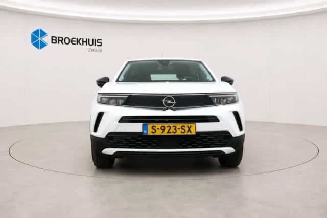 Opel Mokka (2023) thumbnail 9