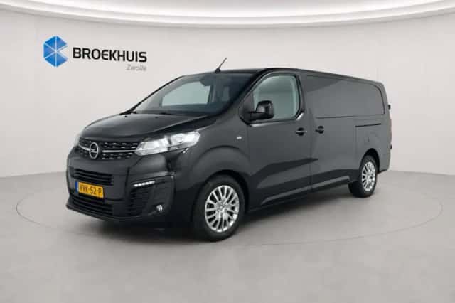 Opel Vivaro (2023) thumbnail 1