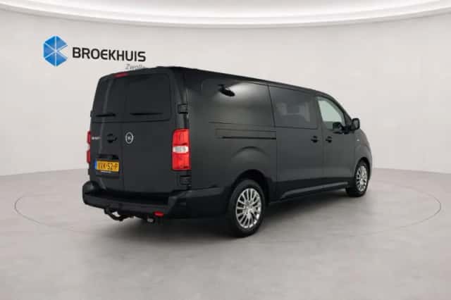Opel Vivaro (2023) thumbnail 2