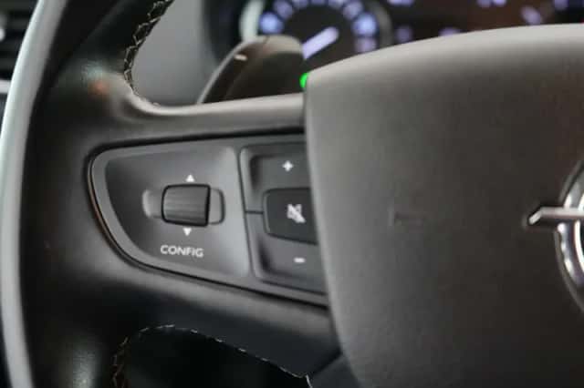 Opel Vivaro (2023) thumbnail 23