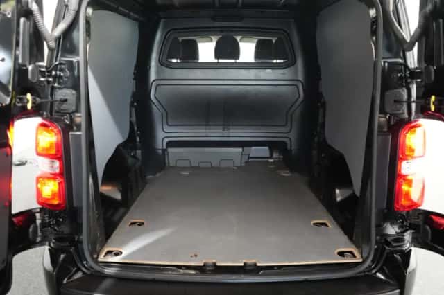 Opel Vivaro (2023) thumbnail 28
