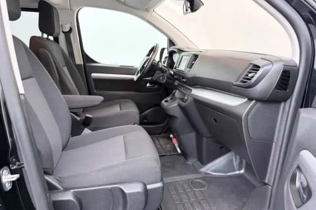 Opel Vivaro (2023) thumbnail 4