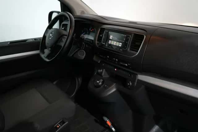 Opel Vivaro (2023) thumbnail 4