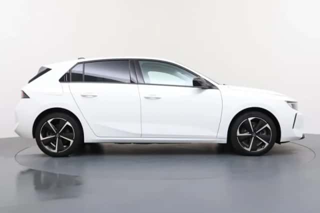 Opel Astra (2023) thumbnail 14