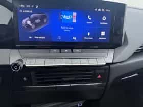 Opel Astra (2023) thumbnail 17