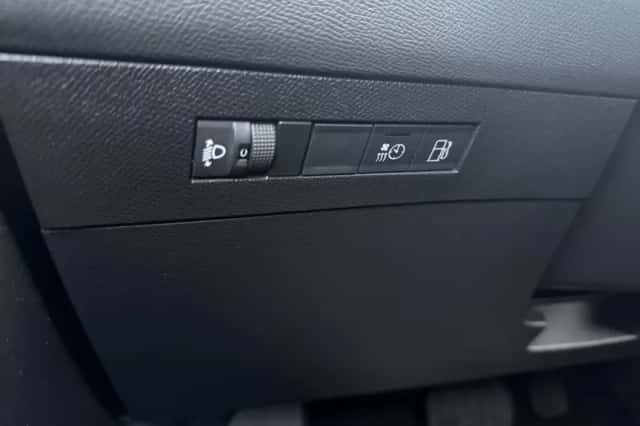 Opel Astra (2023) thumbnail 25