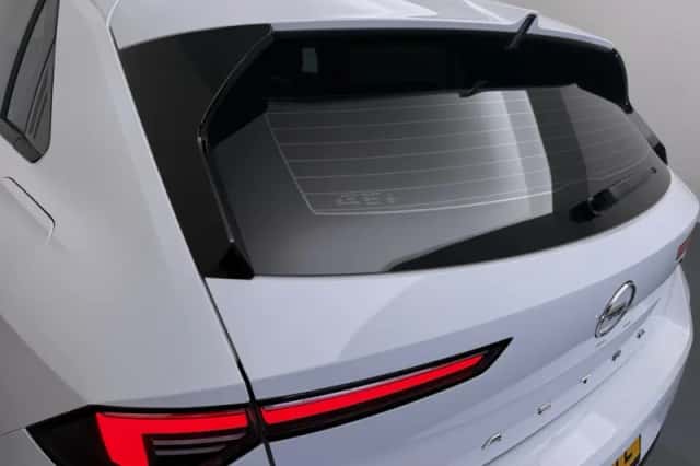 Opel Astra (2023) thumbnail 32