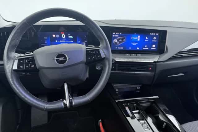 Opel Astra (2023) thumbnail 8